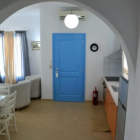 Bleu Aparthotel Ambelas